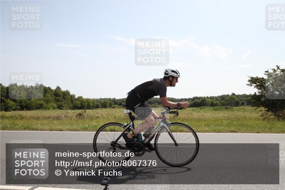 22.06.2025 - Viking Triathlon Yannick Fuchs http://msf.ph/oto/8067376 22.06.2025 11:16:49 Radfahren 271, 348, 662 meine-sportfotos.de