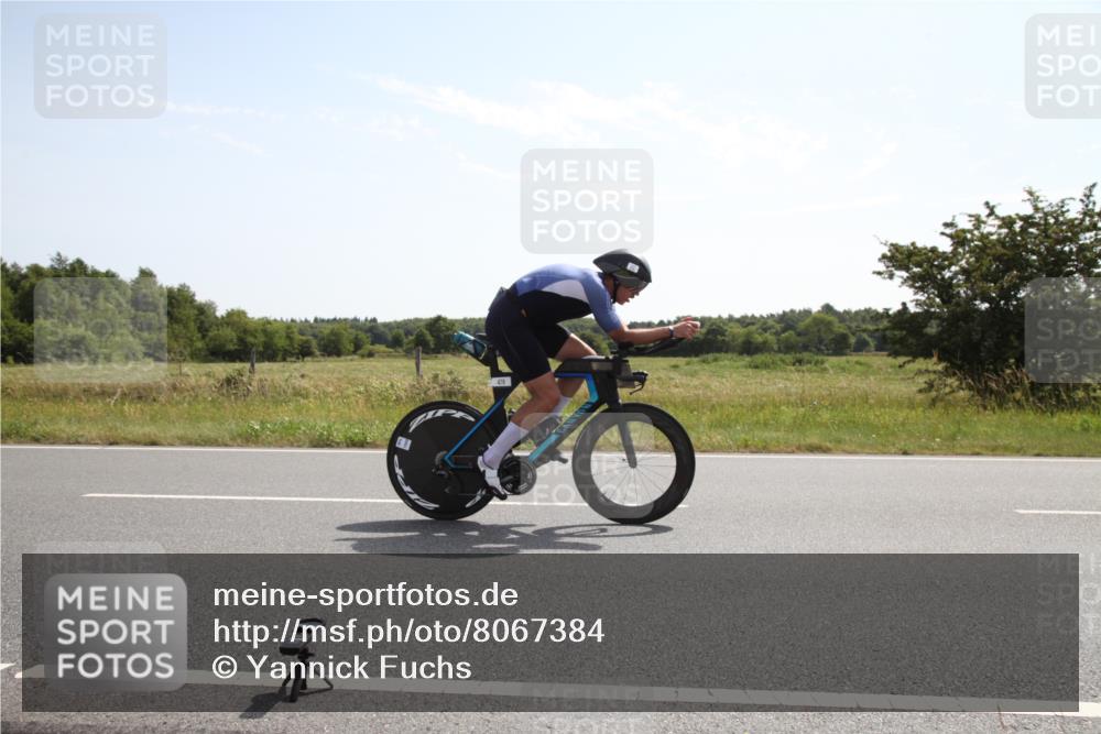22.06.2025 - Viking Triathlon Yannick Fuchs http://msf.ph/oto/8067384 22.06.2025 11:17:00 Radfahren 69, 98, 124, 471, 478 meine-sportfotos.de