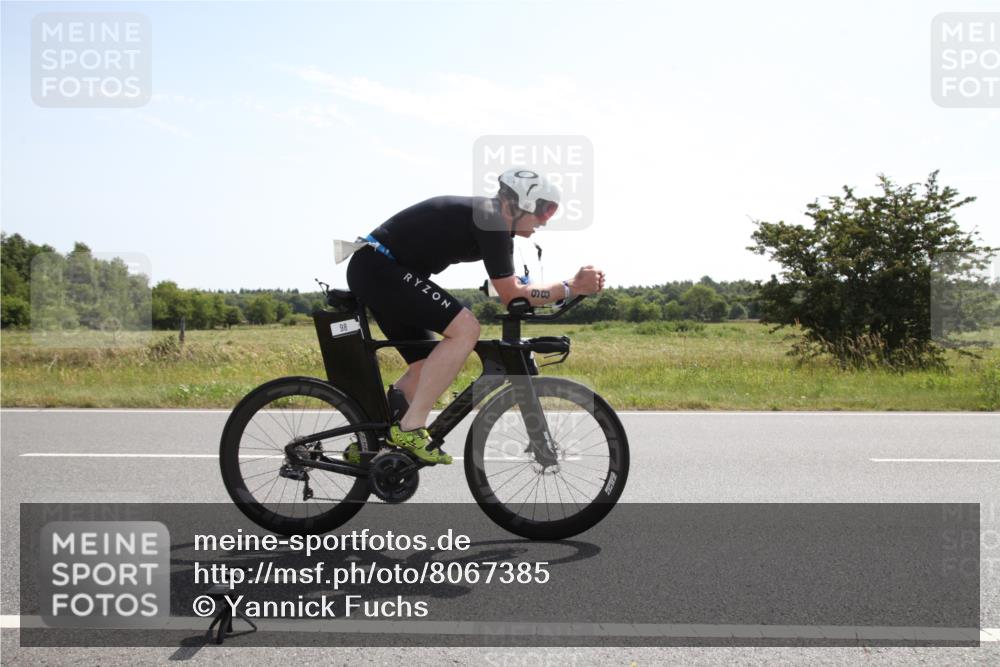 22.06.2025 - Viking Triathlon Yannick Fuchs http://msf.ph/oto/8067385 22.06.2025 11:17:01 Radfahren 69, 98, 124, 202, 471, 478, 551 meine-sportfotos.de