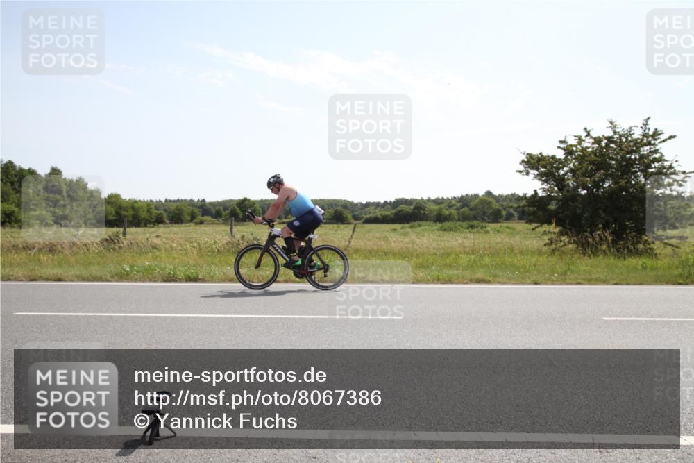 22.06.2025 - Viking Triathlon Yannick Fuchs http://msf.ph/oto/8067386 22.06.2025 11:17:03 Radfahren 98, 124, 202, 471, 478, 551 meine-sportfotos.de