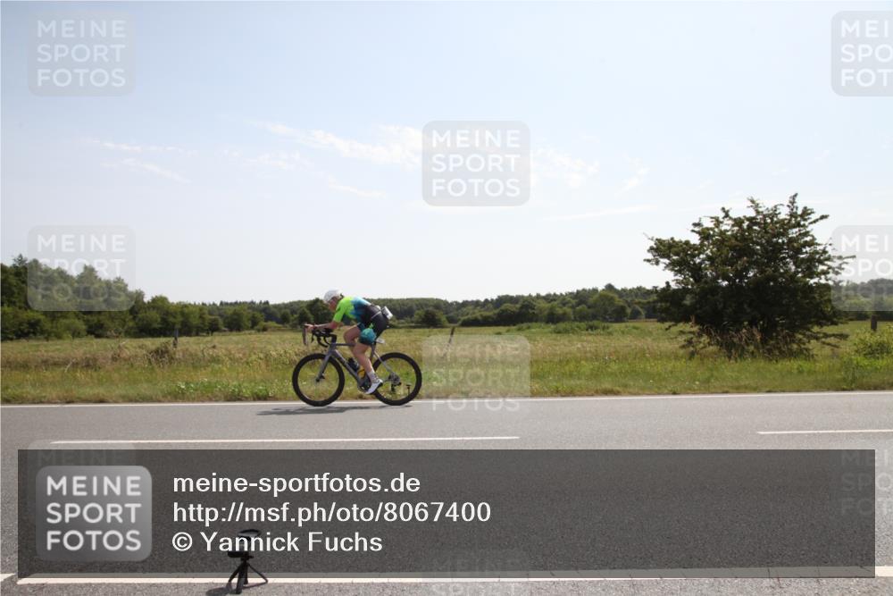 22.06.2025 - Viking Triathlon Yannick Fuchs http://msf.ph/oto/8067400 22.06.2025 11:17:38 Radfahren 267, 321, 453 meine-sportfotos.de