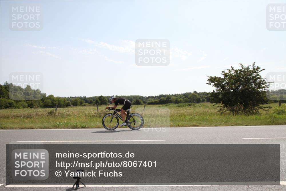 22.06.2025 - Viking Triathlon Yannick Fuchs http://msf.ph/oto/8067401 22.06.2025 11:17:40 Radfahren 267, 321, 453 meine-sportfotos.de