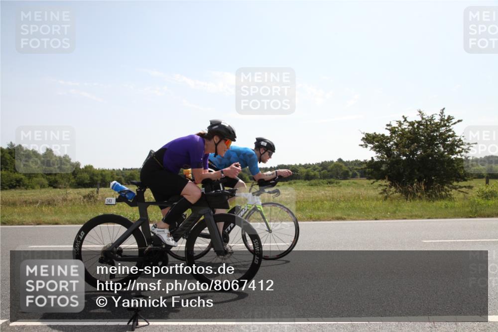 22.06.2025 - Viking Triathlon Yannick Fuchs http://msf.ph/oto/8067412 22.06.2025 11:17:59 Radfahren 5, 214, 229, 242, 243, 284, 294, 464, 486, 492 meine-sportfotos.de