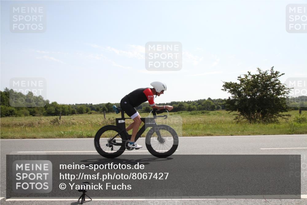 22.06.2025 - Viking Triathlon Yannick Fuchs http://msf.ph/oto/8067427 22.06.2025 11:18:22 Radfahren 63, 264, 612 meine-sportfotos.de