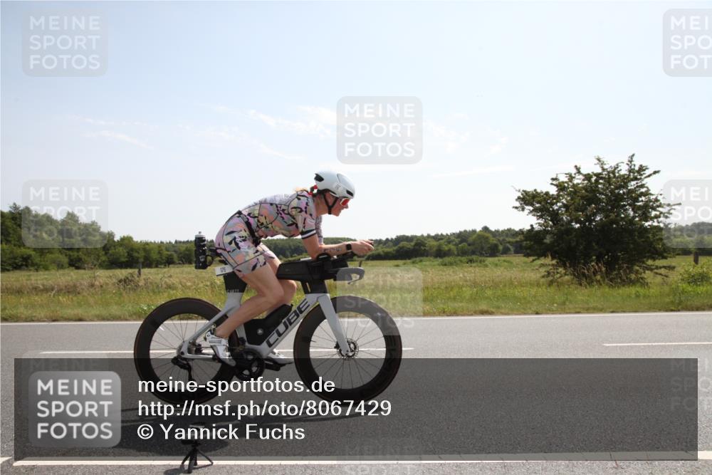 22.06.2025 - Viking Triathlon Yannick Fuchs http://msf.ph/oto/8067429 22.06.2025 11:18:42 Radfahren 175 meine-sportfotos.de