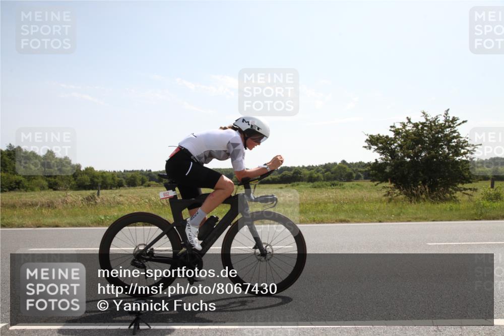 22.06.2025 - Viking Triathlon Yannick Fuchs http://msf.ph/oto/8067430 22.06.2025 11:18:46 Radfahren 175, 200, 602 meine-sportfotos.de