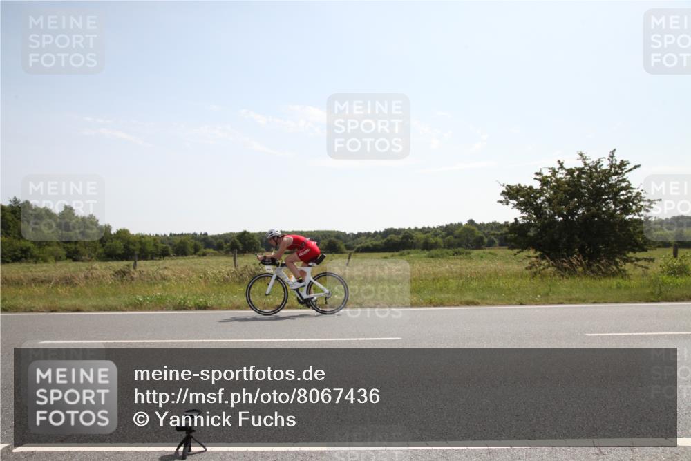 22.06.2025 - Viking Triathlon Yannick Fuchs http://msf.ph/oto/8067436 22.06.2025 11:19:10 Radfahren 190, 353, 374, 527 meine-sportfotos.de