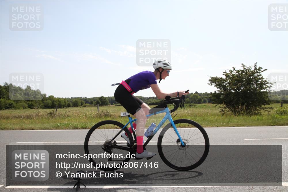 22.06.2025 - Viking Triathlon Yannick Fuchs http://msf.ph/oto/8067446 22.06.2025 11:19:43 Radfahren 299 meine-sportfotos.de