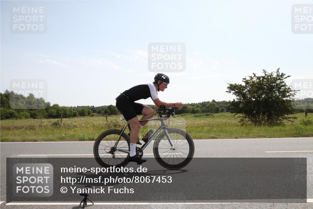 22.06.2025 - Viking Triathlon Yannick Fuchs http://msf.ph/oto/8067453 22.06.2025 11:19:53 Radfahren 17, 62, 100, 116, 224, 278, 350, 457, 623 meine-sportfotos.de