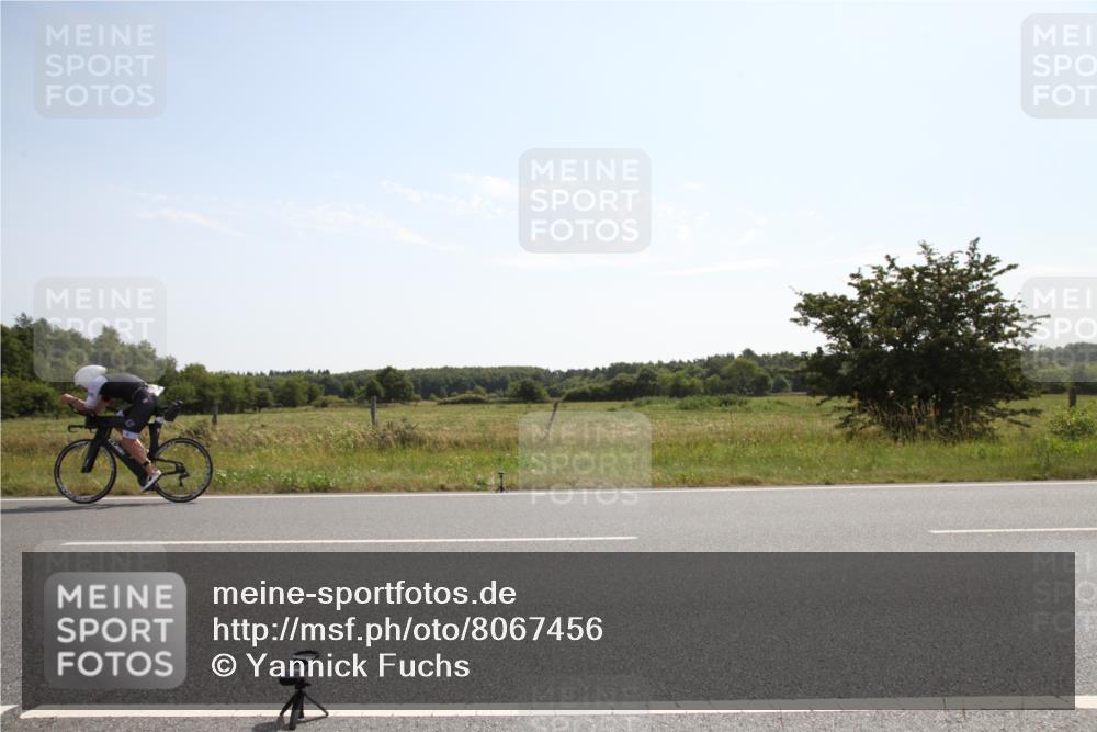 22.06.2025 - Viking Triathlon Yannick Fuchs http://msf.ph/oto/8067456 22.06.2025 11:19:55 Radfahren 17, 100, 116, 224, 226, 278, 350, 457, 623 meine-sportfotos.de