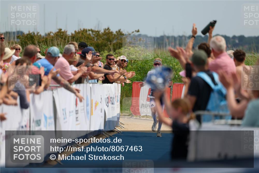 22.06.2025 - Viking Triathlon Michael Strokosch http://msf.ph/oto/8067463 22.06.2025 13:47:00 Ziel 4 meine-sportfotos.de