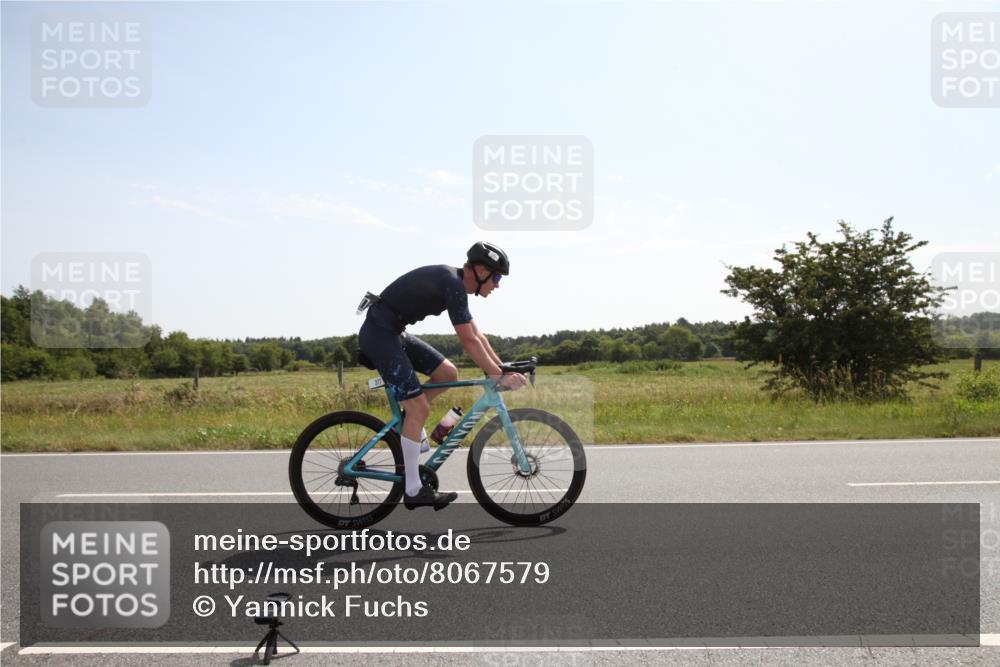 22.06.2025 - Viking Triathlon Yannick Fuchs http://msf.ph/oto/8067579 22.06.2025 11:21:16 Radfahren 19, 146, 162, 170, 201, 377, 407, 481, 507, 557 meine-sportfotos.de