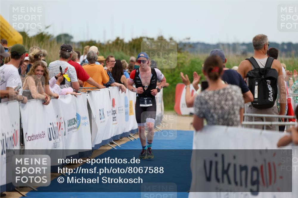 22.06.2025 - Viking Triathlon Michael Strokosch http://msf.ph/oto/8067588 22.06.2025 15:02:48 Ziel 8, 529 meine-sportfotos.de