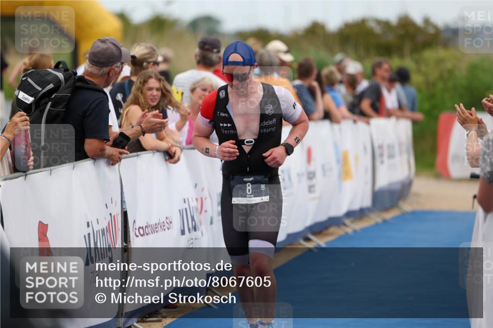 22.06.2025 - Viking Triathlon Michael Strokosch http://msf.ph/oto/8067605 22.06.2025 15:02:51 Ziel 8 meine-sportfotos.de