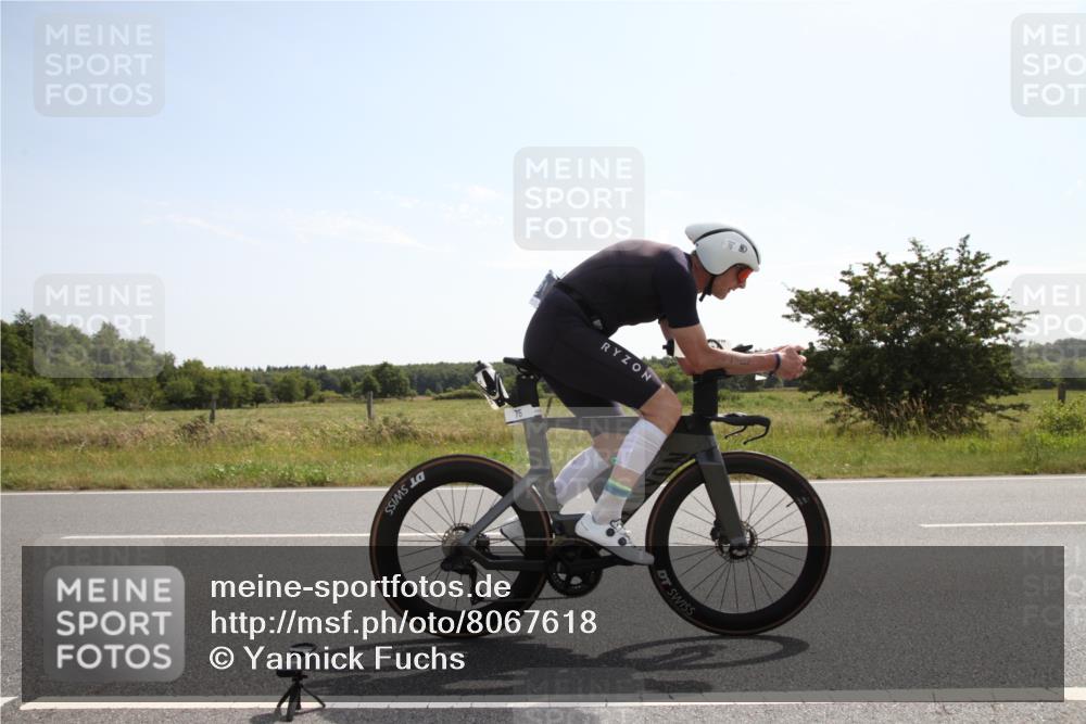 22.06.2025 - Viking Triathlon Yannick Fuchs http://msf.ph/oto/8067618 22.06.2025 11:21:27 Radfahren 50, 70, 75, 127, 296, 522, 550 meine-sportfotos.de