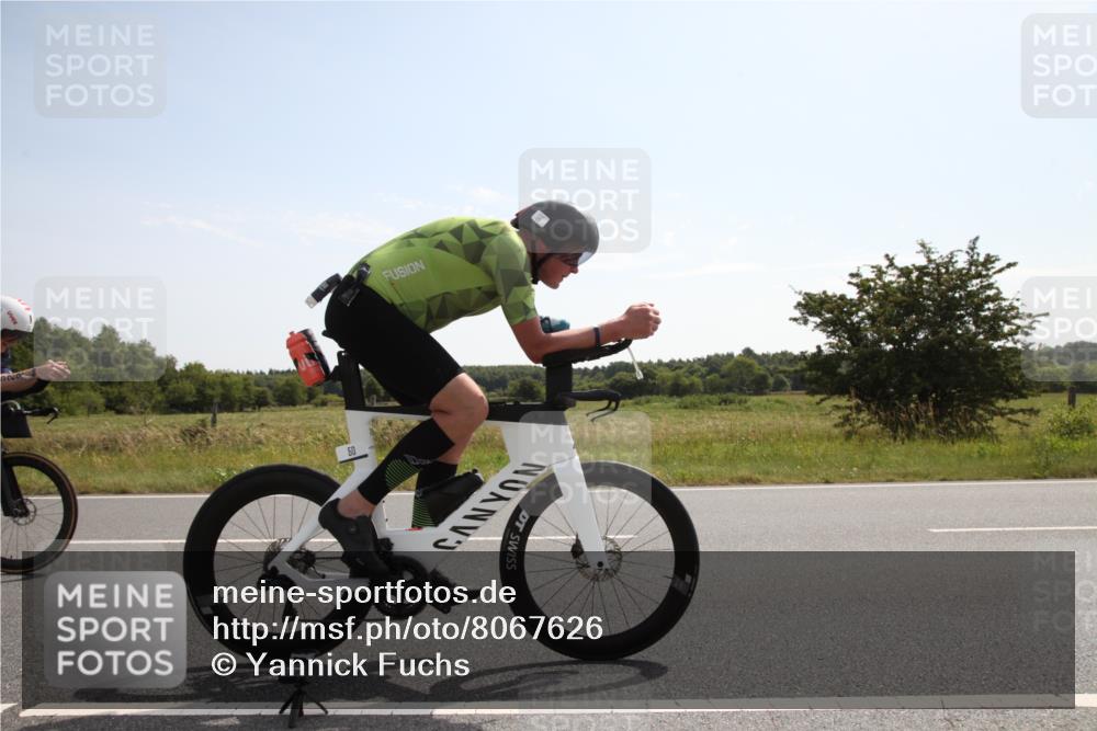 22.06.2025 - Viking Triathlon Yannick Fuchs http://msf.ph/oto/8067626 22.06.2025 11:21:28 Radfahren 50, 70, 75, 127, 296, 522, 550 meine-sportfotos.de