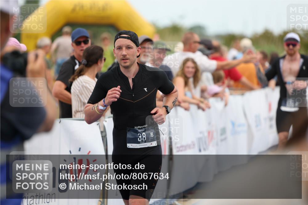 22.06.2025 - Viking Triathlon Michael Strokosch http://msf.ph/oto/8067634 22.06.2025 15:03:20 Ziel 19, 38, 536 meine-sportfotos.de