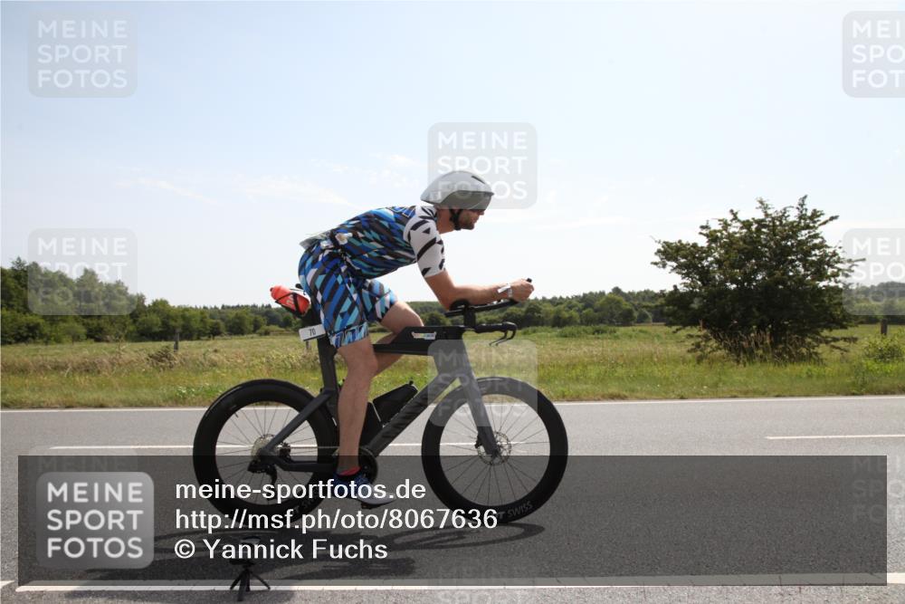 22.06.2025 - Viking Triathlon Yannick Fuchs http://msf.ph/oto/8067636 22.06.2025 11:21:30 Radfahren 50, 70, 75, 127, 296, 522, 550, 643 meine-sportfotos.de