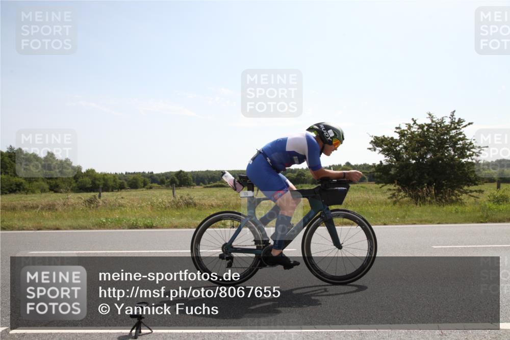 22.06.2025 - Viking Triathlon Yannick Fuchs http://msf.ph/oto/8067655 22.06.2025 11:21:45 Radfahren 135, 300 meine-sportfotos.de