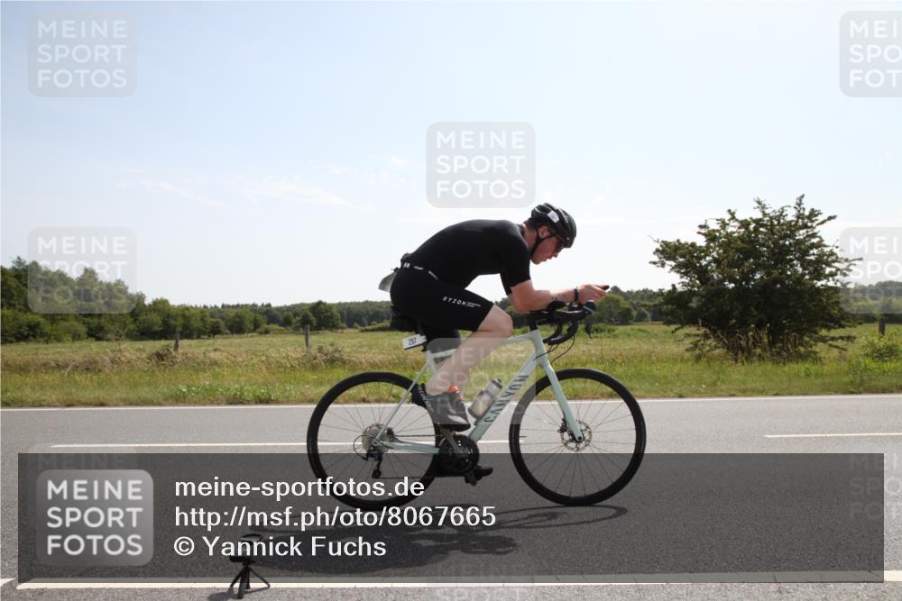 22.06.2025 - Viking Triathlon Yannick Fuchs http://msf.ph/oto/8067665 22.06.2025 11:21:52 Radfahren 297 meine-sportfotos.de