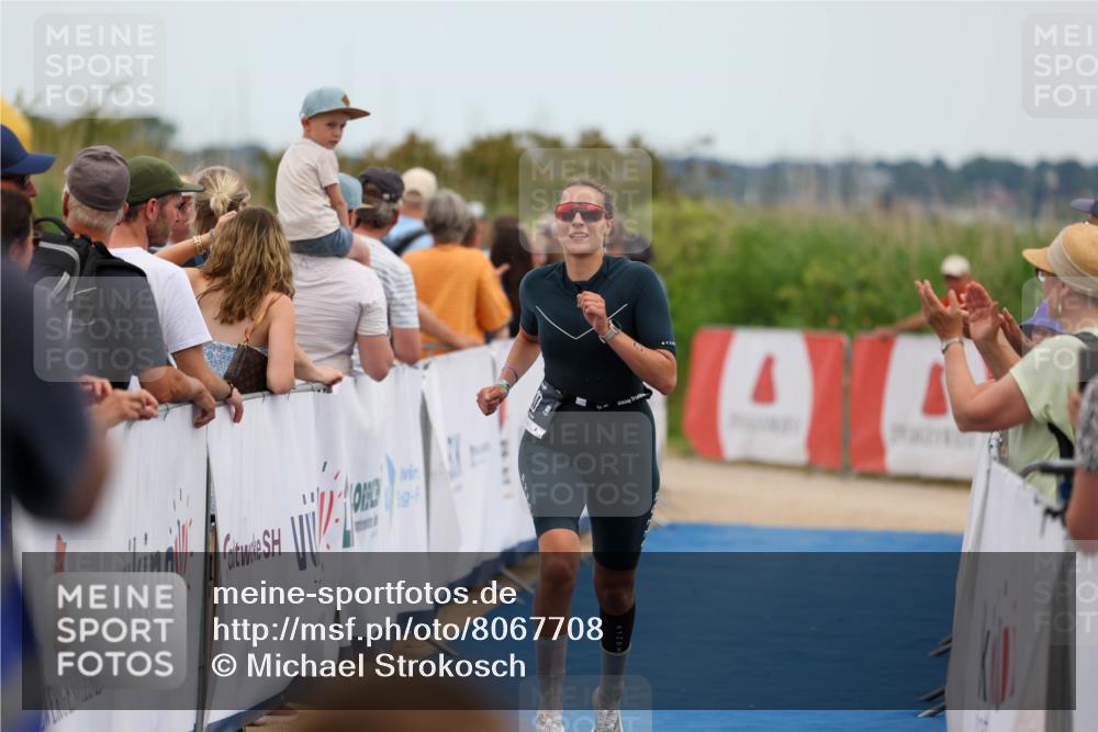 22.06.2025 - Viking Triathlon Michael Strokosch http://msf.ph/oto/8067708 22.06.2025 15:04:02 Ziel 20 meine-sportfotos.de