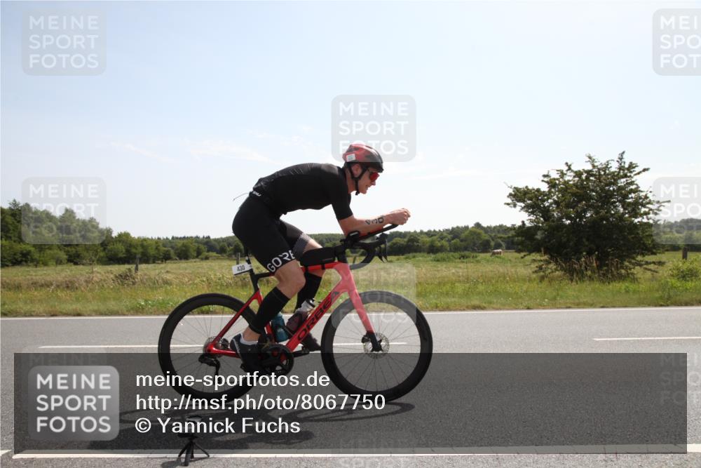 22.06.2025 - Viking Triathlon Yannick Fuchs http://msf.ph/oto/8067750 22.06.2025 11:22:42 Radfahren 428, 430, 542 meine-sportfotos.de