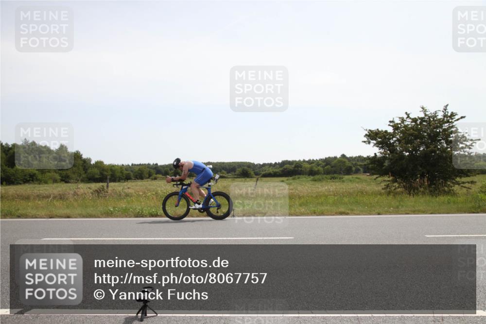 22.06.2025 - Viking Triathlon Yannick Fuchs http://msf.ph/oto/8067757 22.06.2025 11:56:28 Radfahren 109 meine-sportfotos.de