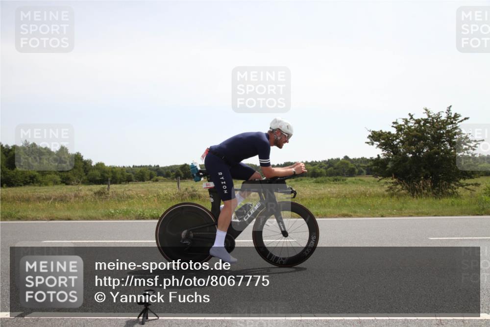 22.06.2025 - Viking Triathlon Yannick Fuchs http://msf.ph/oto/8067775 22.06.2025 11:56:36 Radfahren 132, 326, 356, 601, 645 meine-sportfotos.de