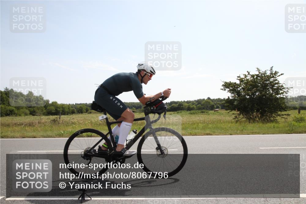 22.06.2025 - Viking Triathlon Yannick Fuchs http://msf.ph/oto/8067796 22.06.2025 11:22:50 Radfahren 2, 40, 134, 209, 312, 316, 506, 610 meine-sportfotos.de