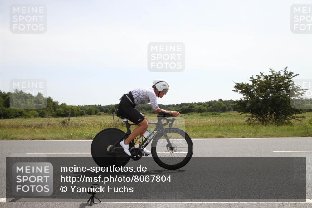 22.06.2025 - Viking Triathlon Yannick Fuchs http://msf.ph/oto/8067804 22.06.2025 11:56:57 Radfahren 30 meine-sportfotos.de