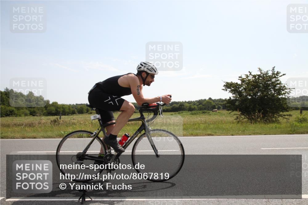 22.06.2025 - Viking Triathlon Yannick Fuchs http://msf.ph/oto/8067819 22.06.2025 11:23:03 Radfahren 20, 46, 81, 88, 161, 232, 265, 456, 532 meine-sportfotos.de