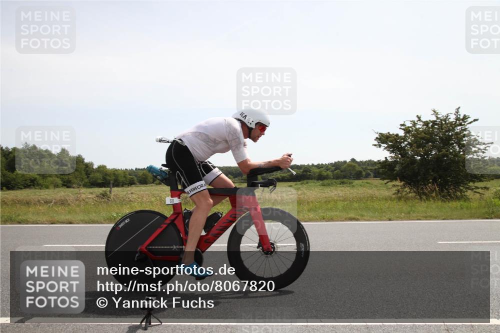 22.06.2025 - Viking Triathlon Yannick Fuchs http://msf.ph/oto/8067820 22.06.2025 11:57:07 Radfahren 416, 510 meine-sportfotos.de