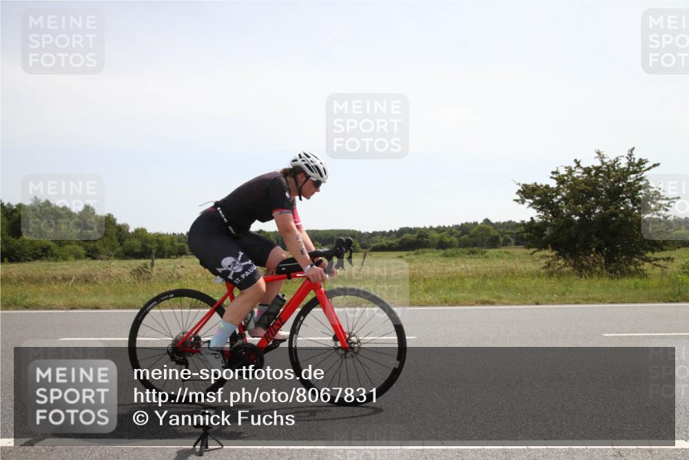 22.06.2025 - Viking Triathlon Yannick Fuchs http://msf.ph/oto/8067831 22.06.2025 11:57:15 Radfahren 282, 348, 476, 557 meine-sportfotos.de