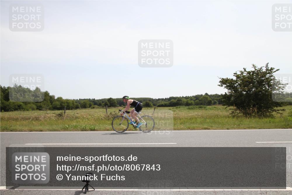 22.06.2025 - Viking Triathlon Yannick Fuchs http://msf.ph/oto/8067843 22.06.2025 11:57:17 Radfahren 282, 476, 557 meine-sportfotos.de