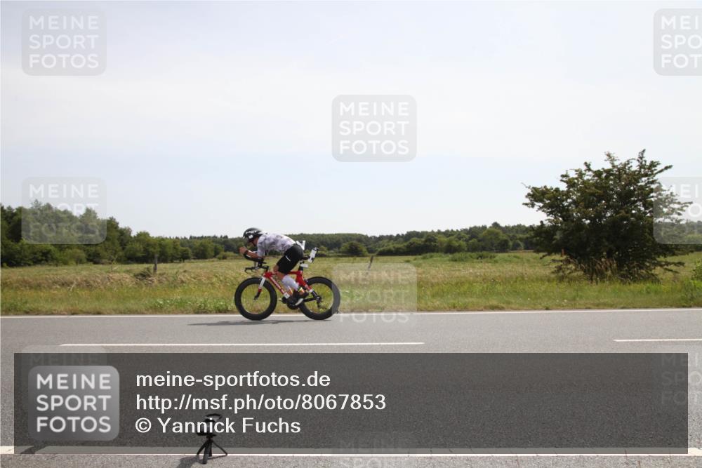 22.06.2025 - Viking Triathlon Yannick Fuchs http://msf.ph/oto/8067853 22.06.2025 11:57:29 Radfahren 1, 330, 455 meine-sportfotos.de