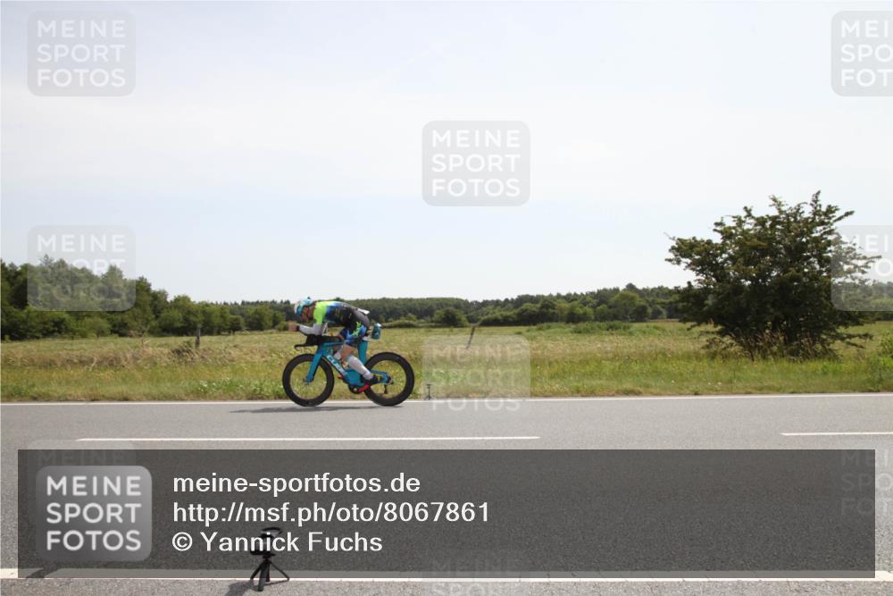 22.06.2025 - Viking Triathlon Yannick Fuchs http://msf.ph/oto/8067861 22.06.2025 11:57:36 Radfahren 71, 342 meine-sportfotos.de