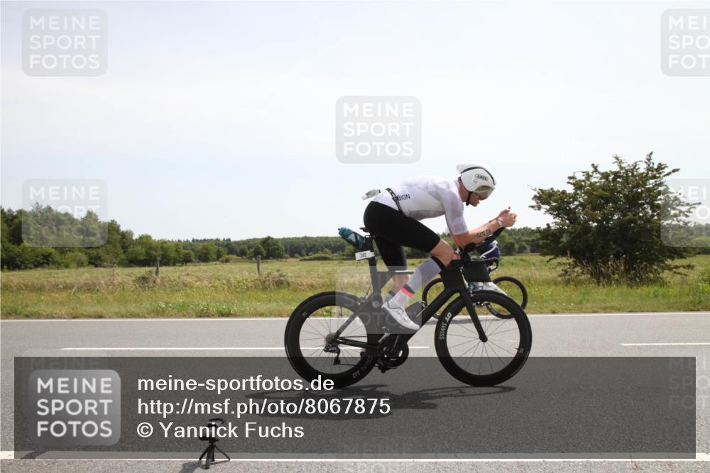 22.06.2025 - Viking Triathlon Yannick Fuchs http://msf.ph/oto/8067875 22.06.2025 11:57:51 Radfahren 229, 242, 328, 486 meine-sportfotos.de