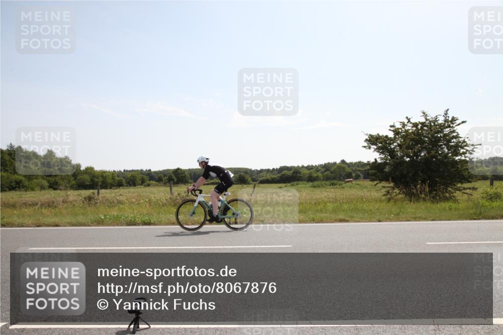 22.06.2025 - Viking Triathlon Yannick Fuchs http://msf.ph/oto/8067876 22.06.2025 11:23:17 Radfahren 431, 495 meine-sportfotos.de