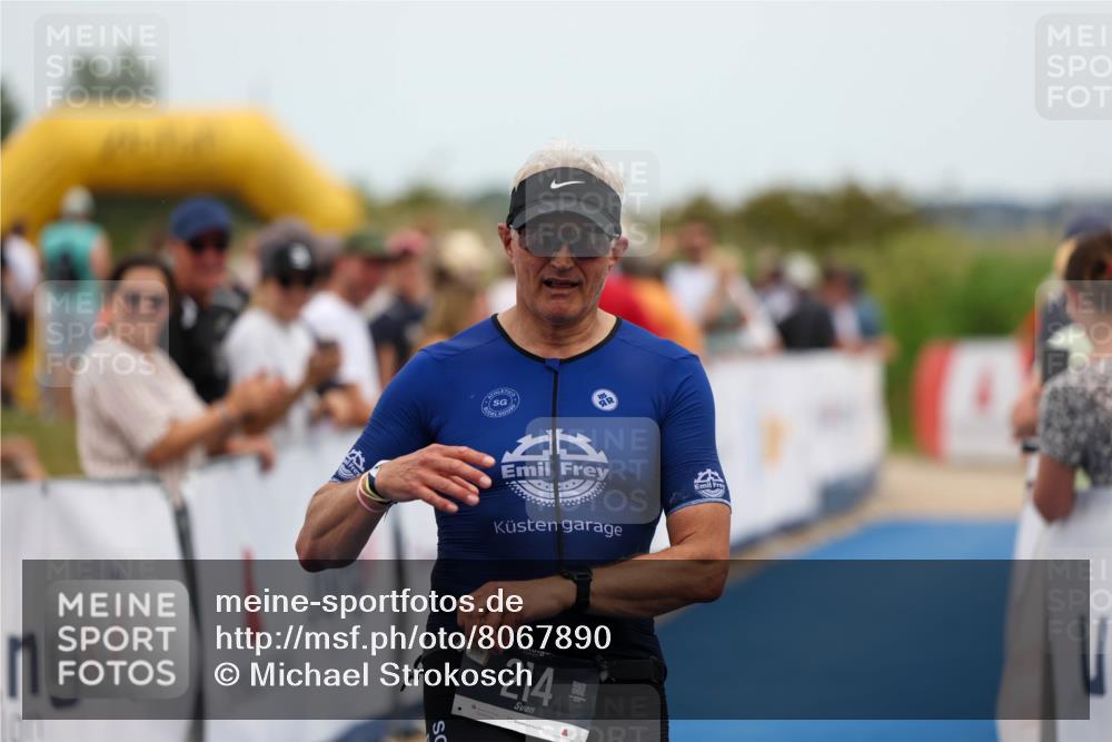 22.06.2025 - Viking Triathlon Michael Strokosch http://msf.ph/oto/8067890 22.06.2025 15:05:16 Ziel 214 meine-sportfotos.de