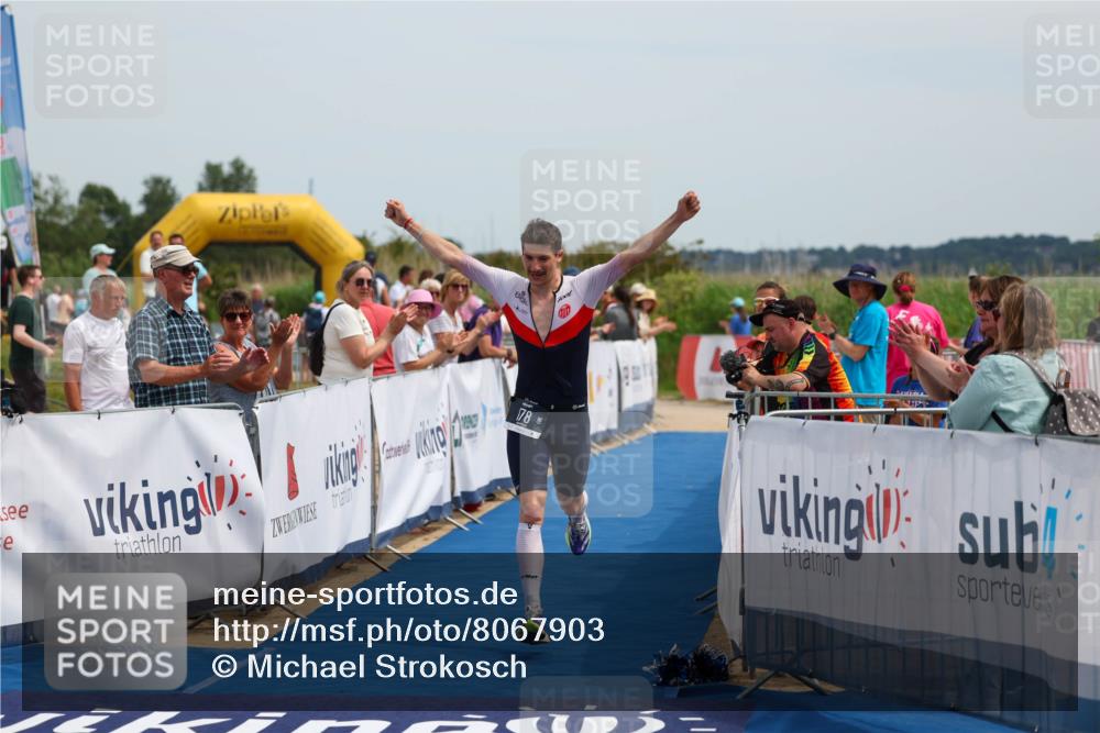 22.06.2025 - Viking Triathlon Michael Strokosch http://msf.ph/oto/8067903 22.06.2025 14:16:48 Ziel 178 meine-sportfotos.de