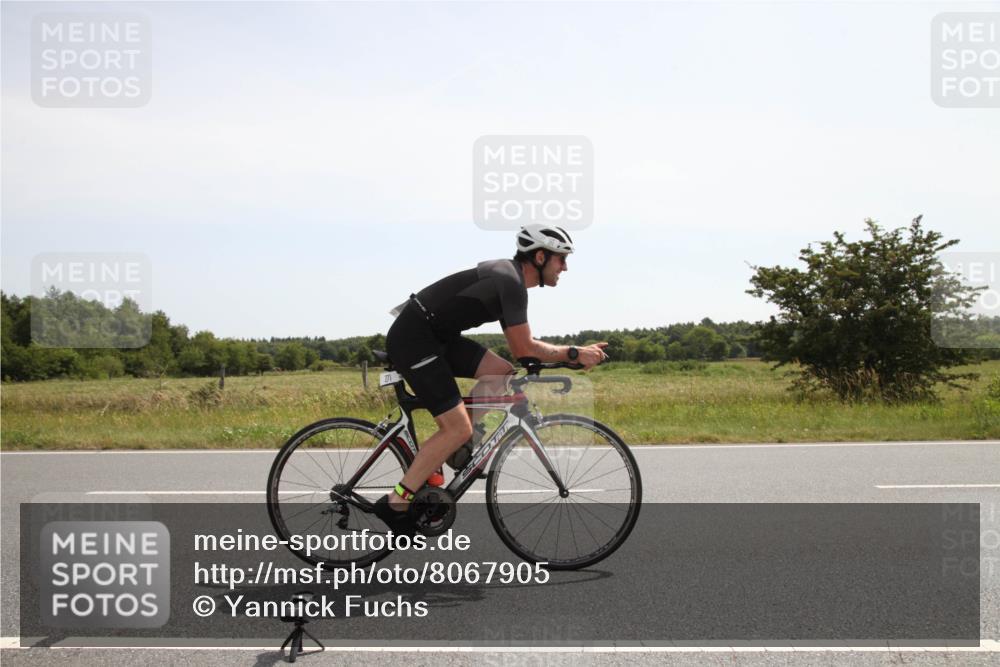 22.06.2025 - Viking Triathlon Yannick Fuchs http://msf.ph/oto/8067905 22.06.2025 11:58:01 Radfahren 5, 219, 271, 284, 343, 429 meine-sportfotos.de