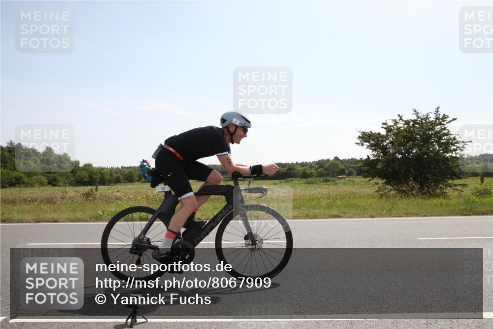 22.06.2025 - Viking Triathlon Yannick Fuchs http://msf.ph/oto/8067909 22.06.2025 11:23:28 Radfahren 157, 351 meine-sportfotos.de