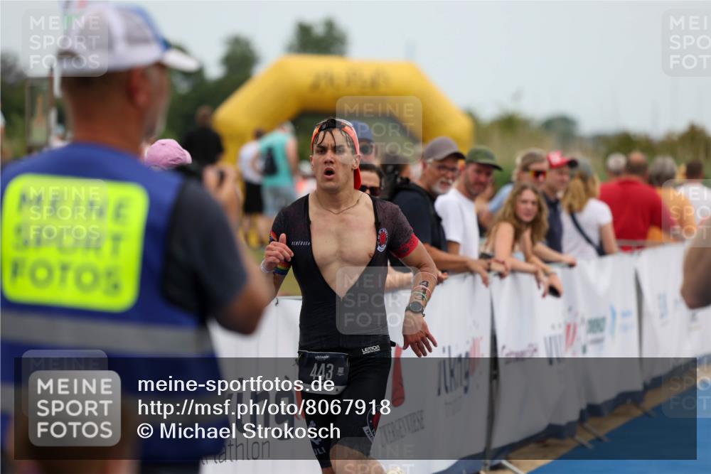 22.06.2025 - Viking Triathlon Michael Strokosch http://msf.ph/oto/8067918 22.06.2025 15:05:30 Ziel 443 meine-sportfotos.de