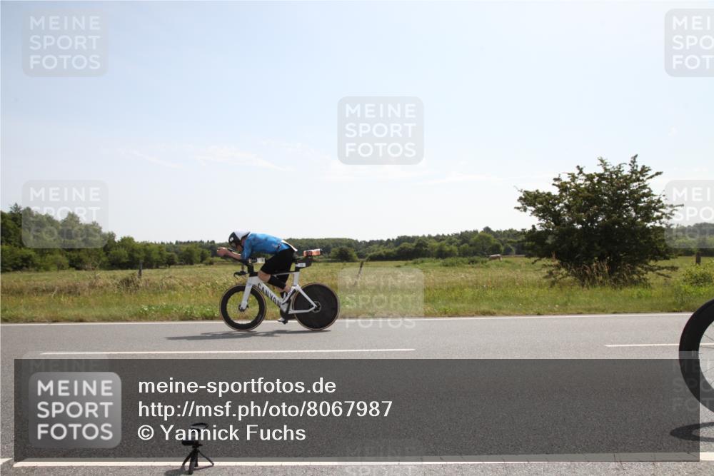 22.06.2025 - Viking Triathlon Yannick Fuchs http://msf.ph/oto/8067987 22.06.2025 11:23:49 Radfahren 21, 363, 414 meine-sportfotos.de