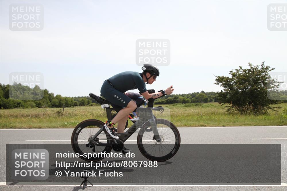 22.06.2025 - Viking Triathlon Yannick Fuchs http://msf.ph/oto/8067988 22.06.2025 11:58:58 Radfahren 214, 464, 483, 492 meine-sportfotos.de