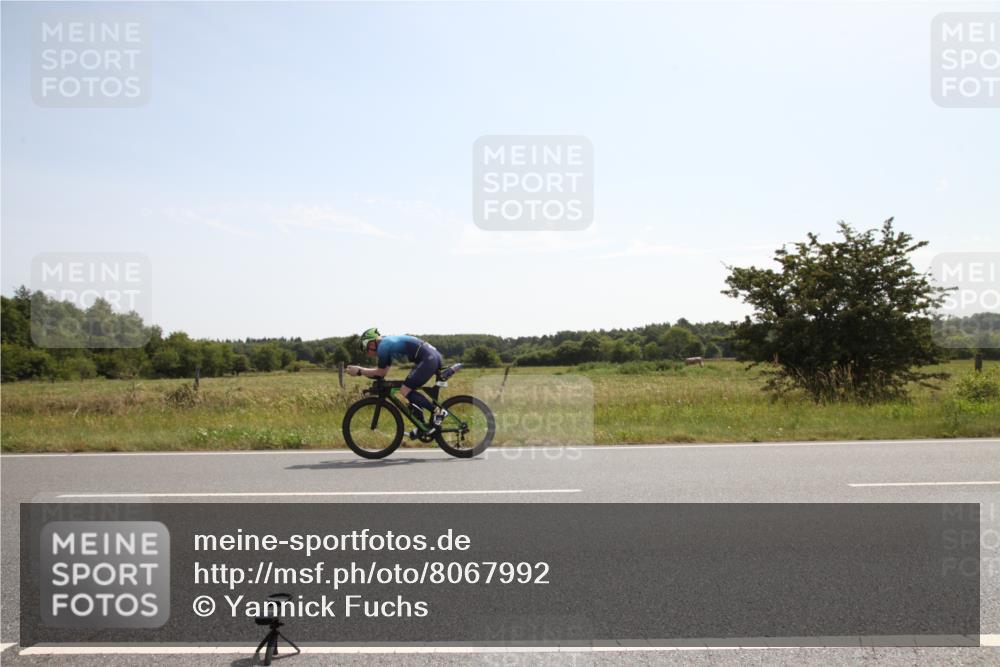 22.06.2025 - Viking Triathlon Yannick Fuchs http://msf.ph/oto/8067992 22.06.2025 11:23:50 Radfahren 21, 45, 363, 414 meine-sportfotos.de
