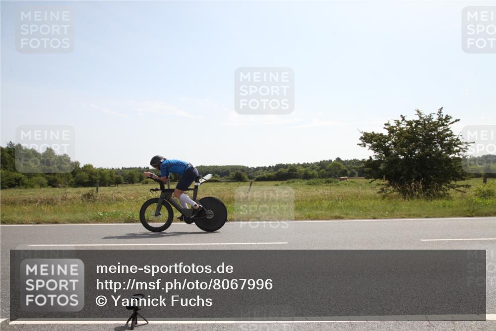 22.06.2025 - Viking Triathlon Yannick Fuchs http://msf.ph/oto/8067996 22.06.2025 11:23:55 Radfahren 6, 45 meine-sportfotos.de