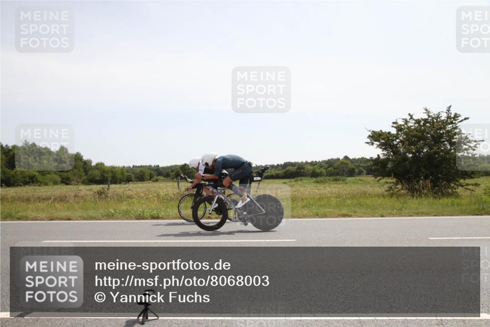 22.06.2025 - Viking Triathlon Yannick Fuchs http://msf.ph/oto/8068003 22.06.2025 11:59:06 Radfahren 81, 100, 435, 460, 527 meine-sportfotos.de