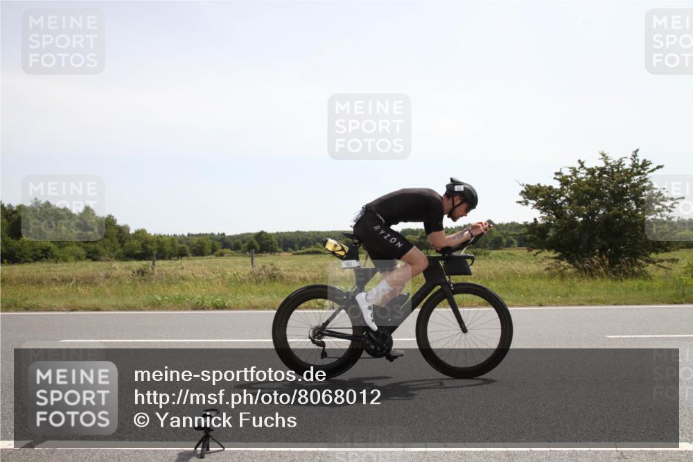 22.06.2025 - Viking Triathlon Yannick Fuchs http://msf.ph/oto/8068012 22.06.2025 11:59:22 Radfahren 87, 193, 301, 611, 627 meine-sportfotos.de