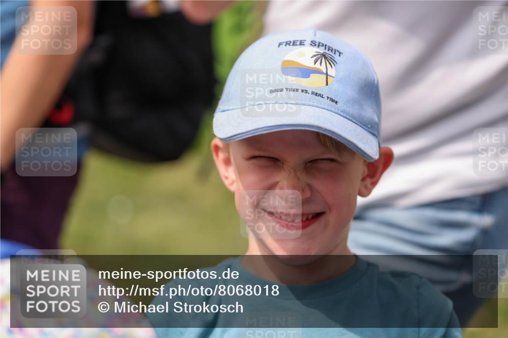 22.06.2025 - Viking Triathlon Michael Strokosch http://msf.ph/oto/8068018 22.06.2025 14:17:41 Ziel  meine-sportfotos.de